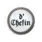 Preview: Trachtenbrosche mit dem Spruch "d`Chefin" in Silberoptik, perfekt für Volksfeste und Trachtenhochzeiten.