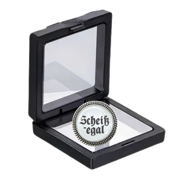 Humorvolle Brosche „Scheißegal“ im Geschenk-Etui – Perfekt für Oktoberfest und Alltag