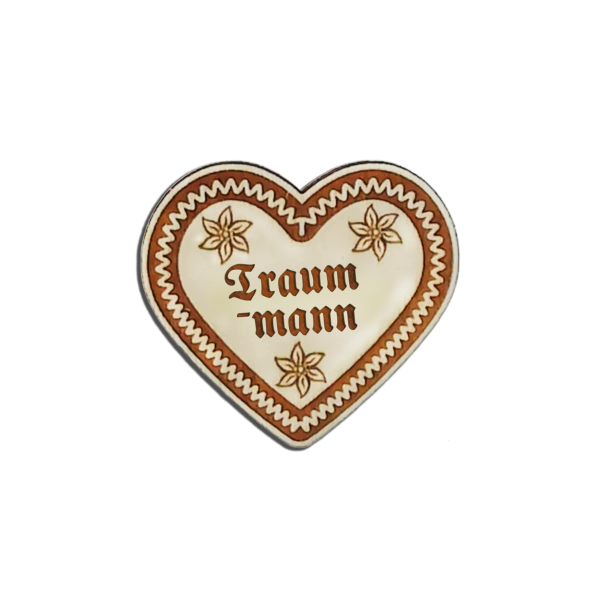 "Traummann-Anstecker in Lebkuchen-Optik - erhältlich bei Glubbal.shop"